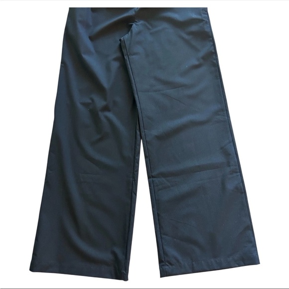 ZARA Black Pinstripe V-Neck
Sleeveless Wide Leg Jumpsuit M NEW - Picture 6 of 9